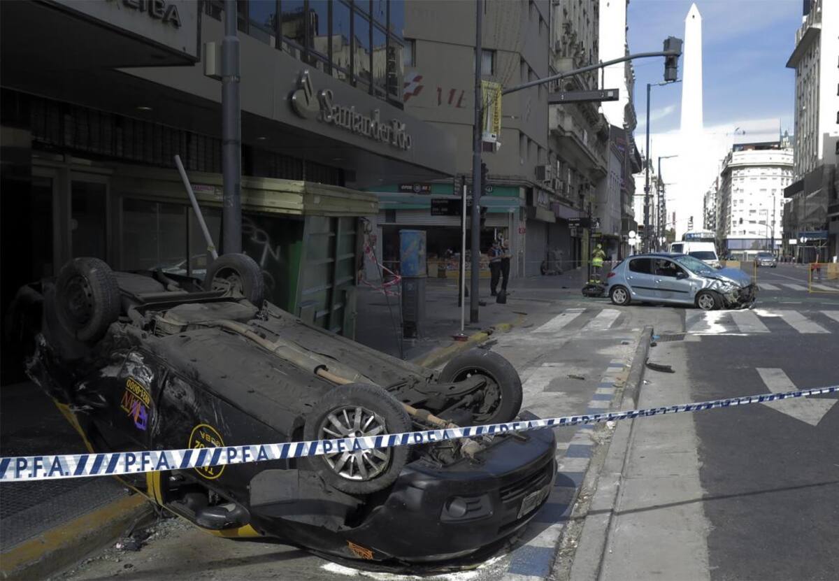 Violento choche en centro porteño (NA)