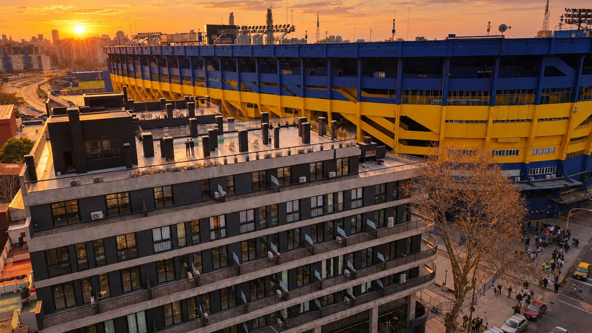 A metros de La Bombonera: así es el hotel de La Boca que combina fútbol, cultura y gastronomía en un solo lugar