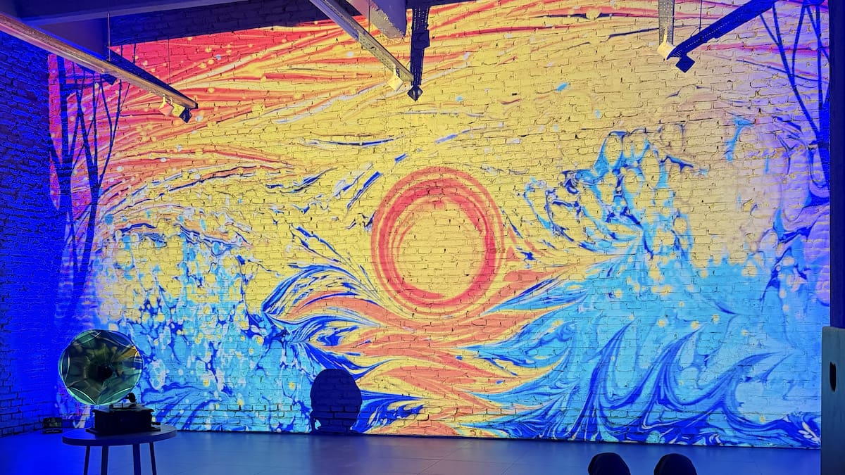 La experiencia que mezcla artes visuales y música clásica: cómo es Vivaldi In Colors, la propuesta inmersiva que sorprende en CABA