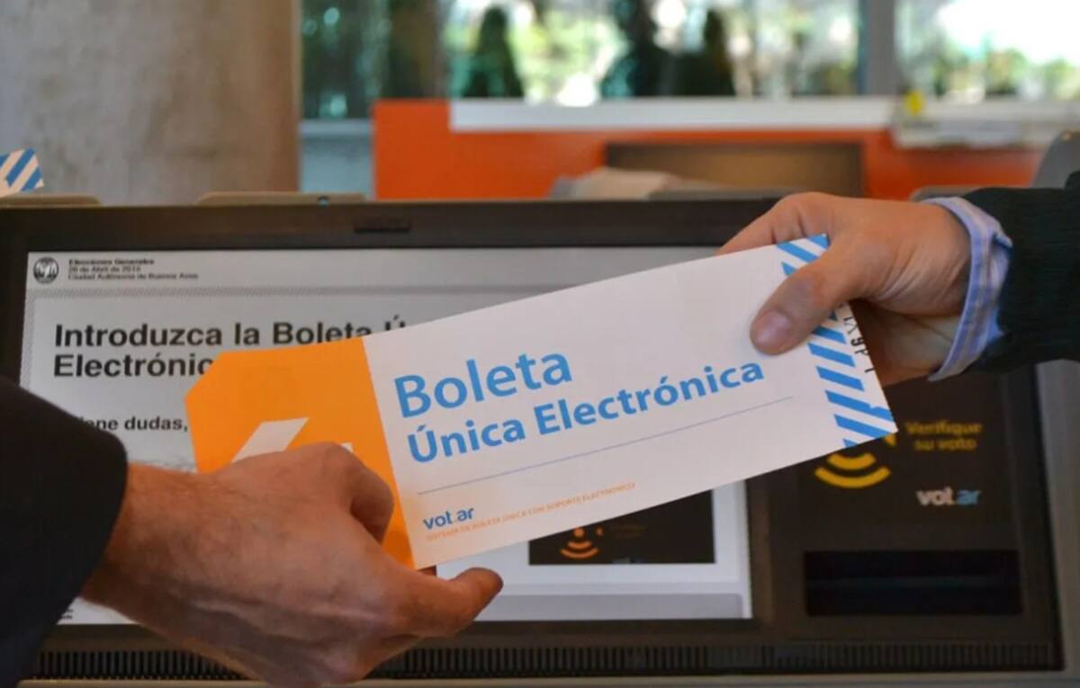 Voto electrónico en la Ciudad. Foto: NA