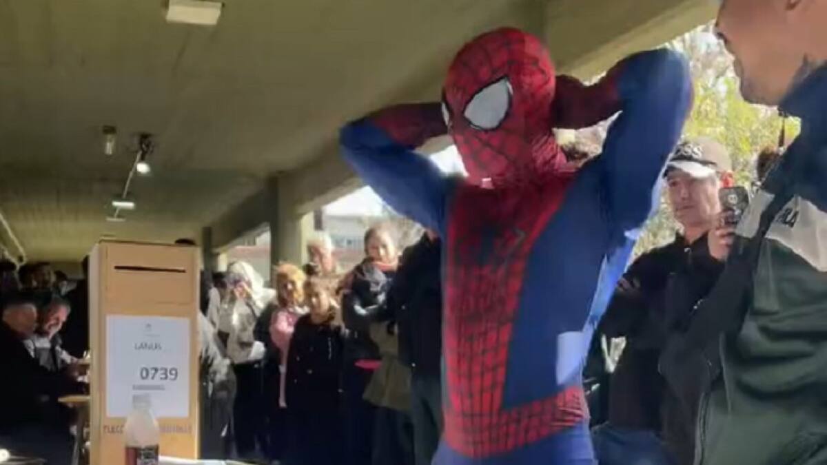 Votó Spiderman.