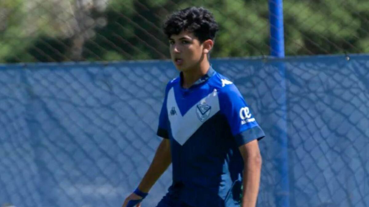 Yair Rodríguez Pereyra, futbolista de la Octava División. Foto: Vélez.