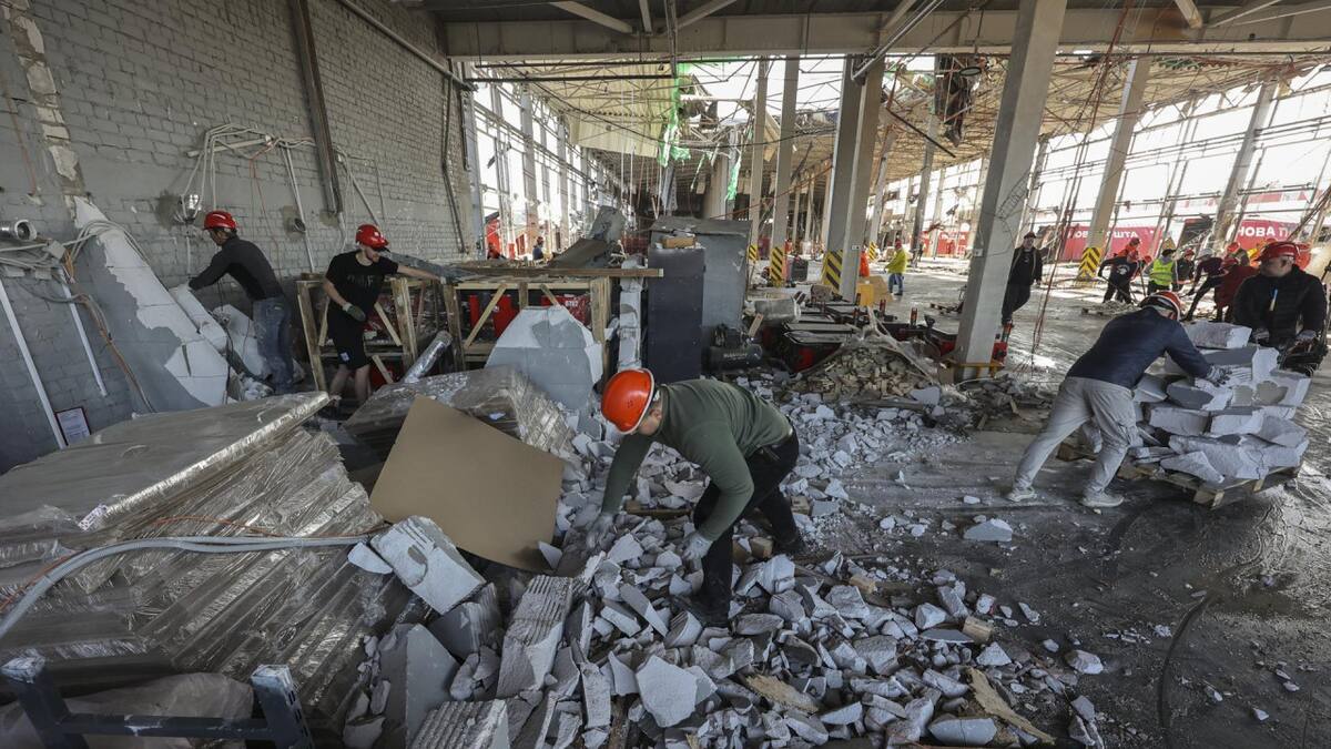 Zona destruida e Ucrania por la guerra. Foto: EFE.